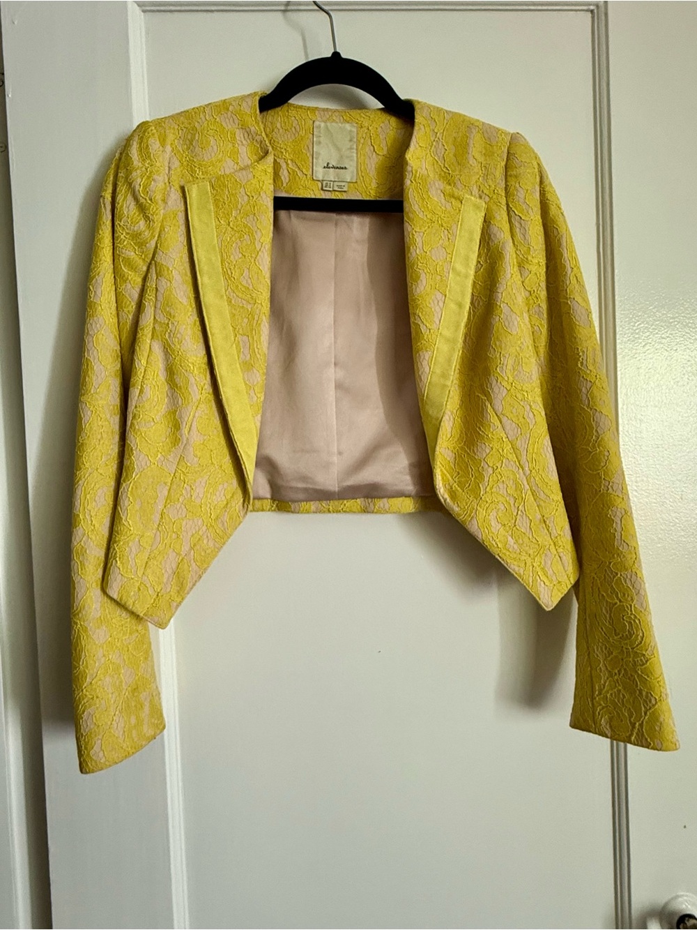 Anthropologie Cropped Floral Lace Yellow Blazer Jacket size 0
